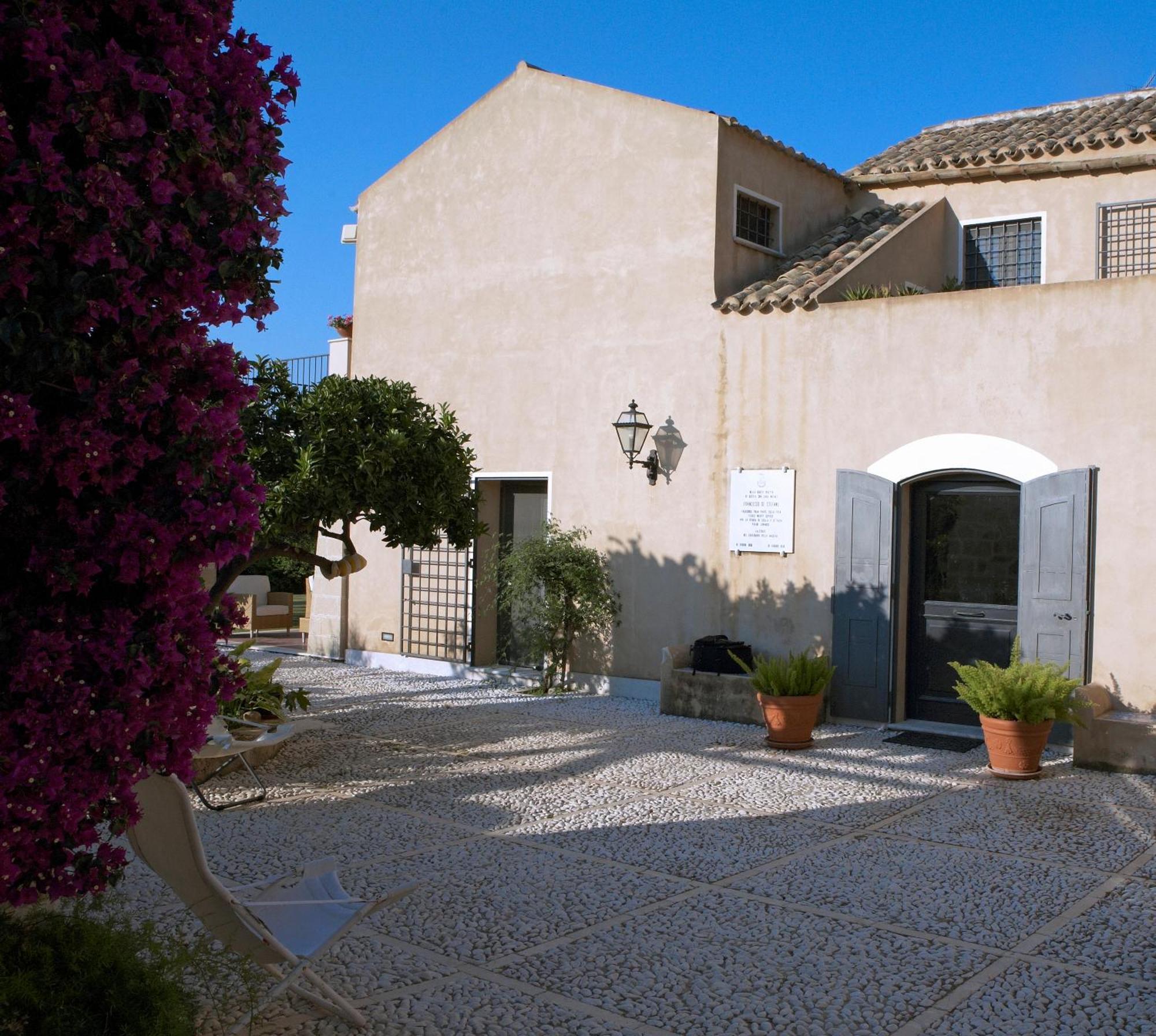 Bed and Breakfast Baglio Sant'Andrea Вальдериче Экстерьер фото