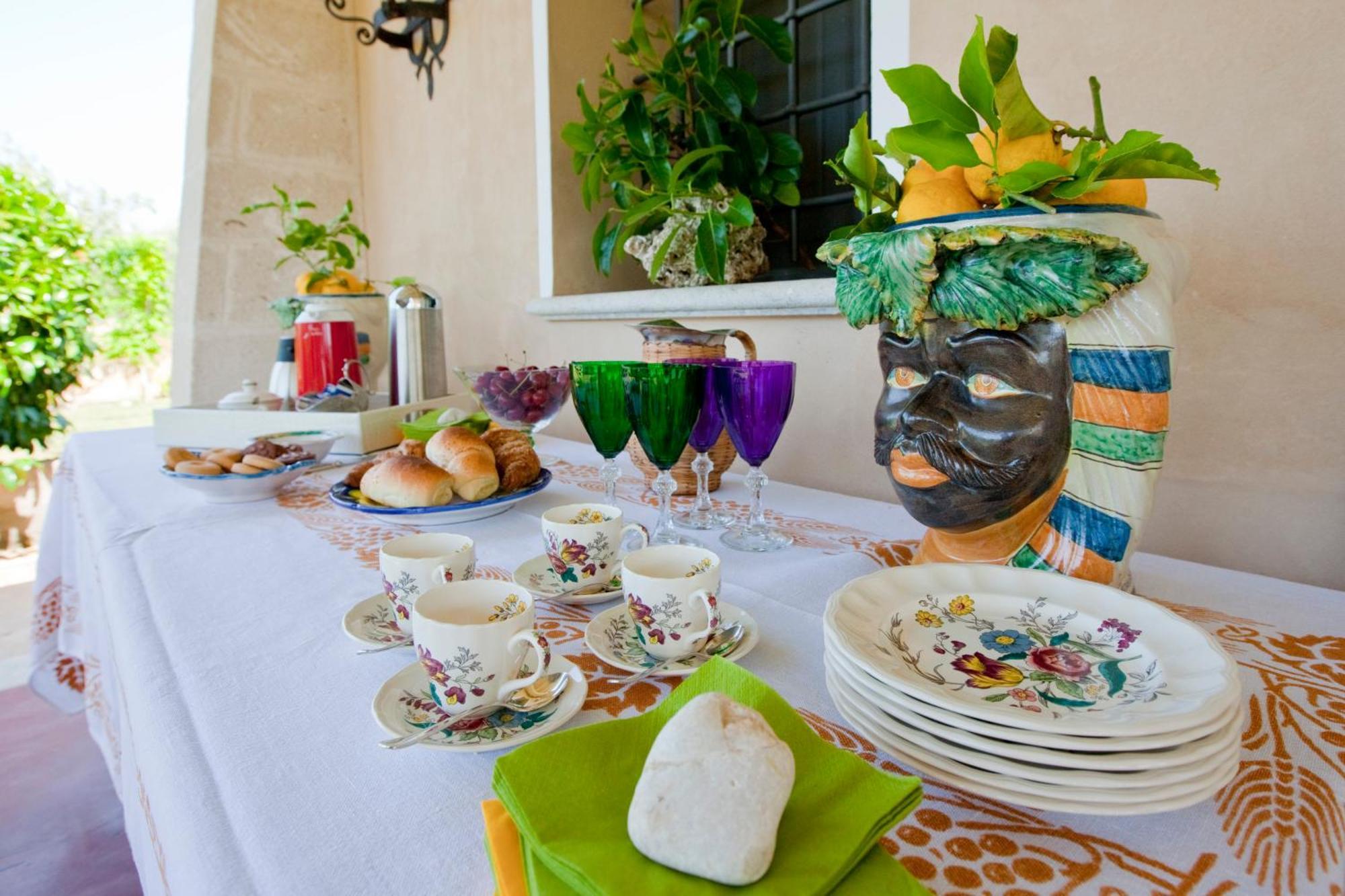 Bed and Breakfast Baglio Sant'Andrea Вальдериче Экстерьер фото