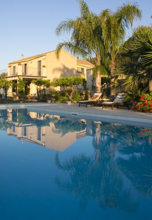 Bed and Breakfast Baglio Sant'Andrea Вальдериче Экстерьер фото